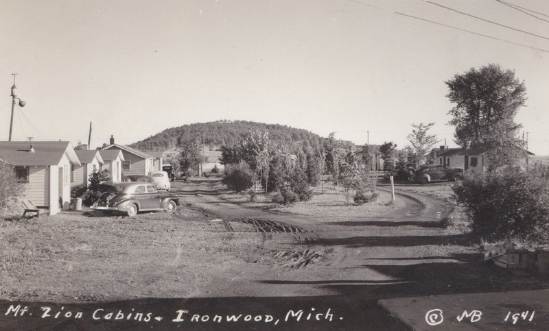 Mount Zion Cabins - Vintage Postcard (newer photo)